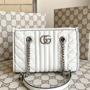 <AUTHENTIC>Gucci GG Marmont Medium Shoulder Bag